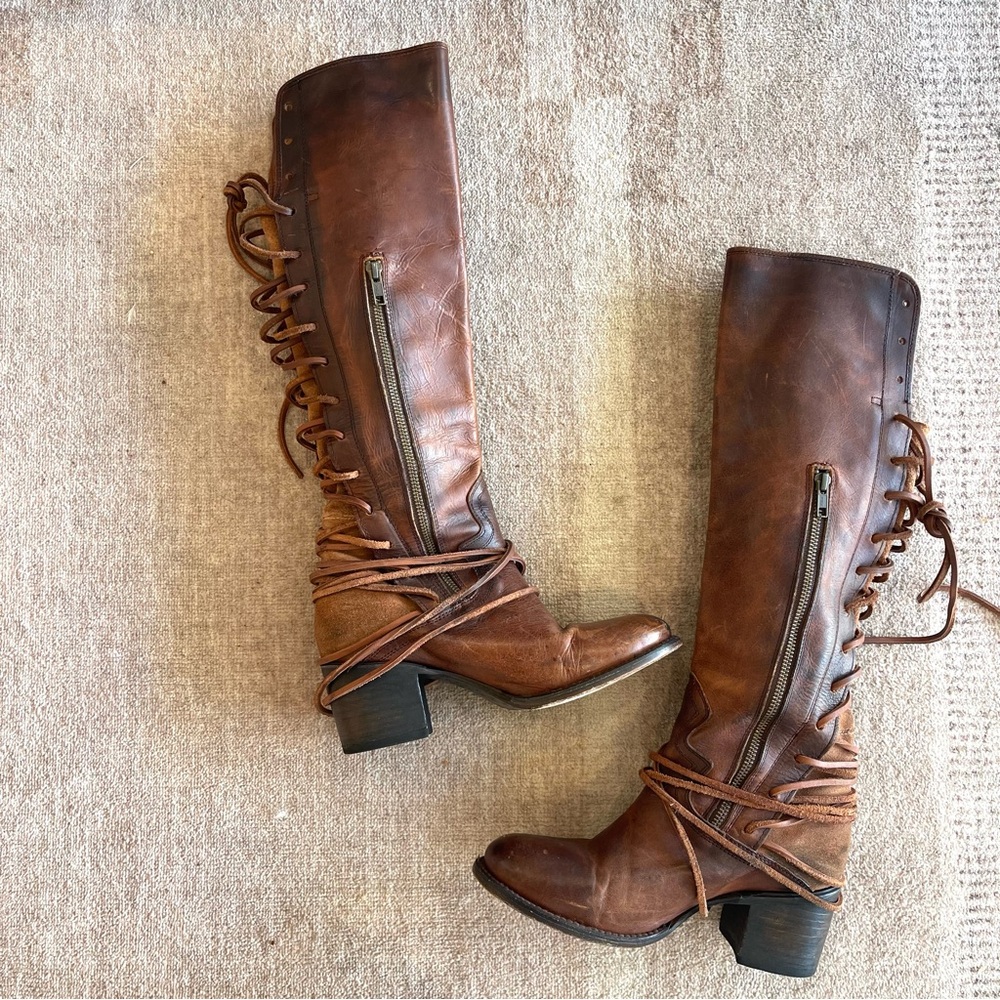 Freebird by Steven Coal Brown Cognac Leather Tall Tie Back Heeled Boots Size 8 - Picture 10 of 12